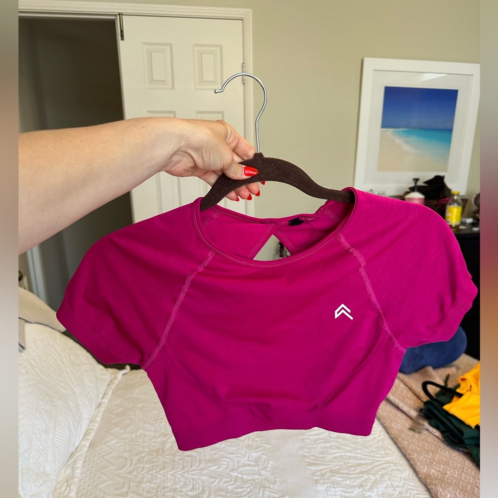 Effortless Seamless Crop Top In Fuchsia - image 5